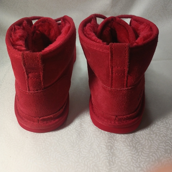 UGG Neumel II Boots/ Samba Red ♥️ - Picture 5 of 10